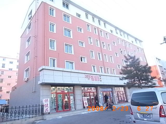 通遼霍林河大街平涂仿磚工程